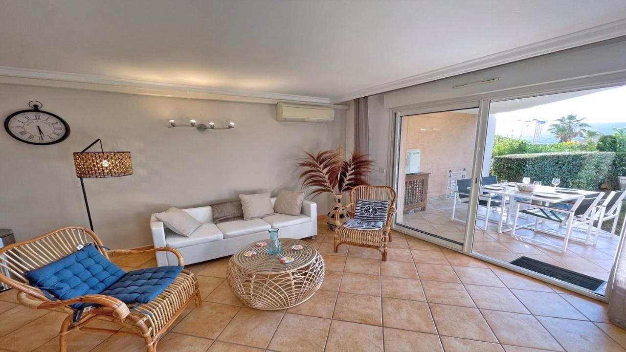 Appartement Les Pins Bleus A8 سانت ماكسيم المظهر الخارجي الصورة