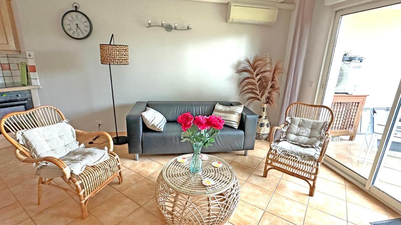 Appartement Les Pins Bleus A8 سانت ماكسيم المظهر الخارجي الصورة