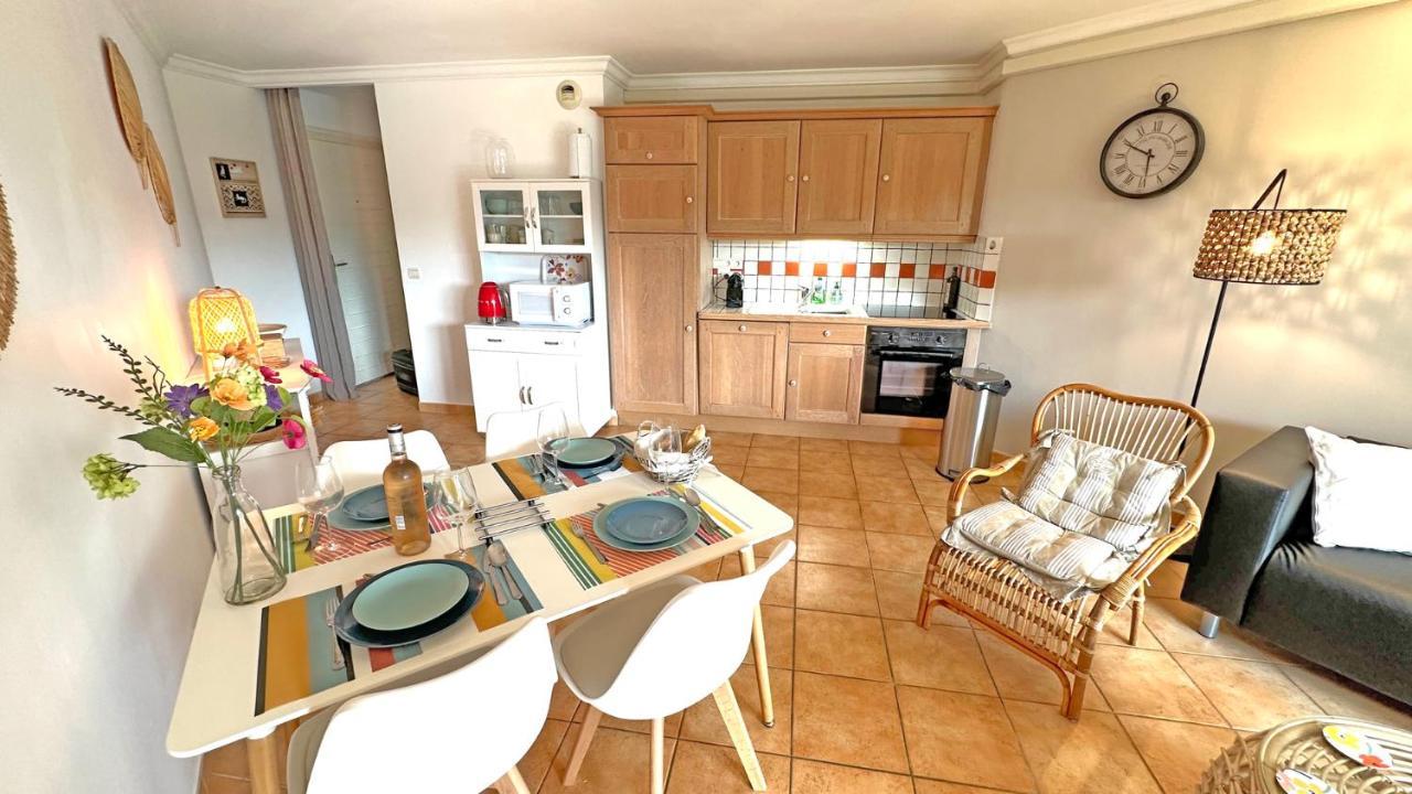 Appartement Les Pins Bleus A8 سانت ماكسيم المظهر الخارجي الصورة