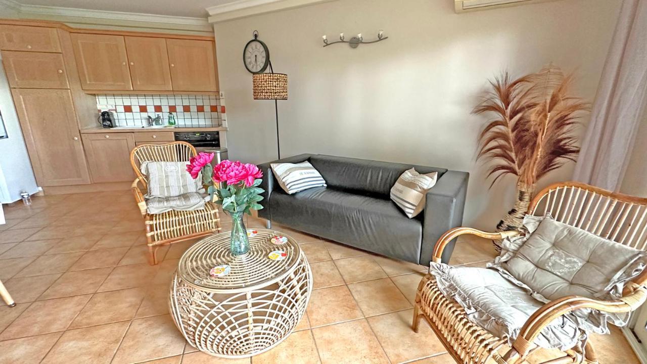 Appartement Les Pins Bleus A8 سانت ماكسيم المظهر الخارجي الصورة