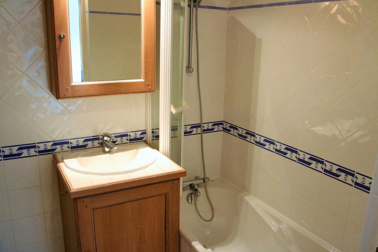 Appartement Les Pins Bleus A8 سانت ماكسيم المظهر الخارجي الصورة