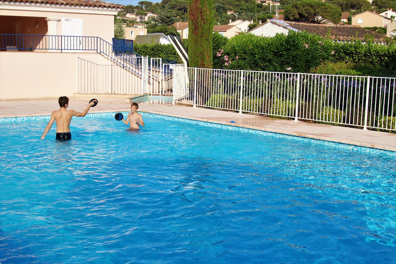 Appartement Les Pins Bleus A8 سانت ماكسيم المظهر الخارجي الصورة