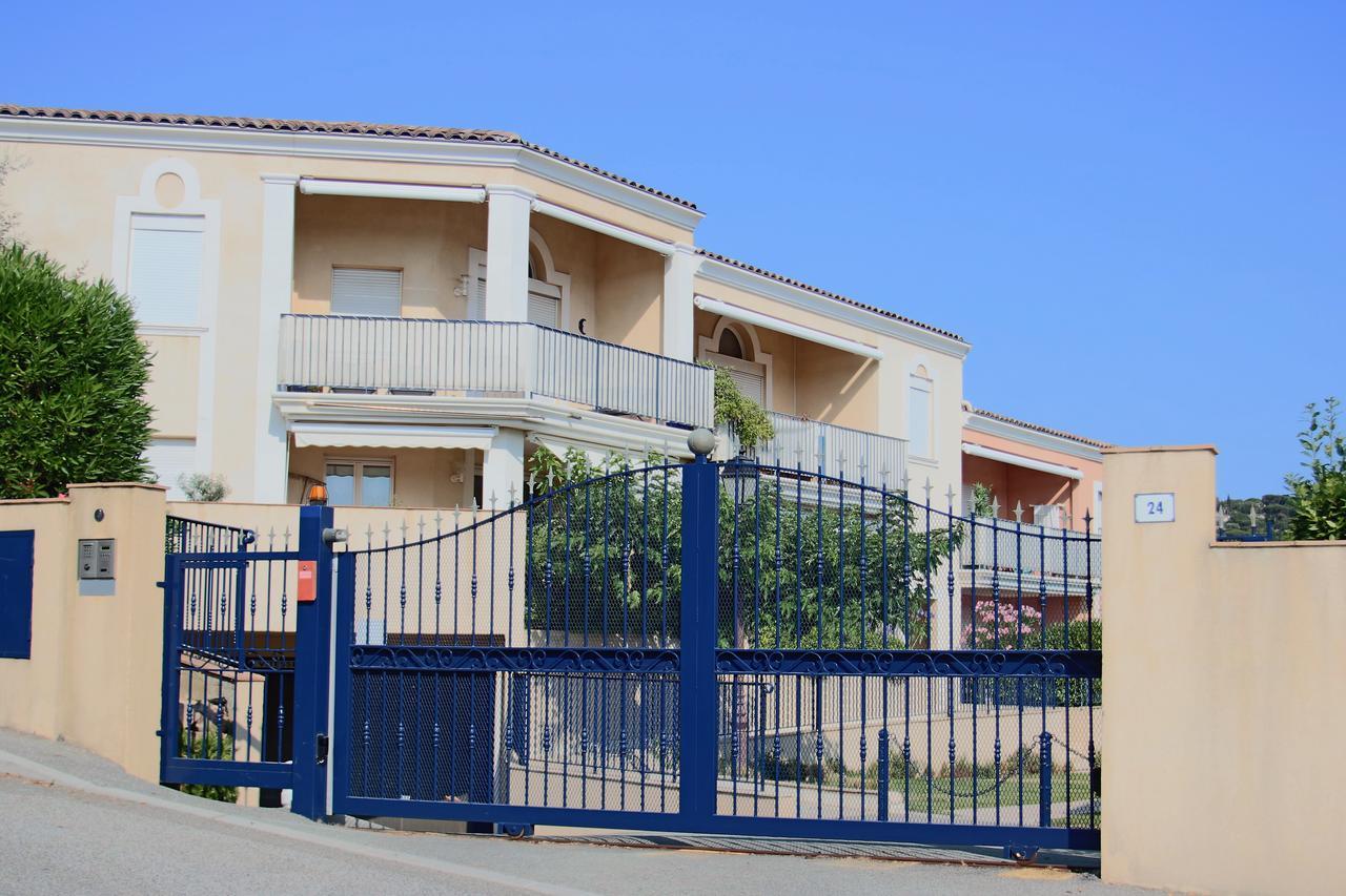 Appartement Les Pins Bleus A8 سانت ماكسيم المظهر الخارجي الصورة