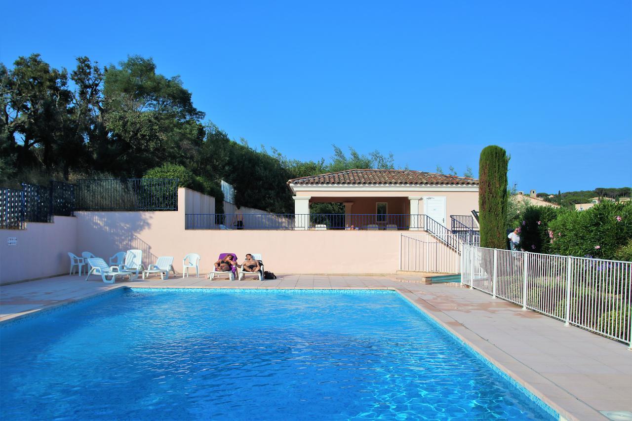 Appartement Les Pins Bleus A8 سانت ماكسيم المظهر الخارجي الصورة